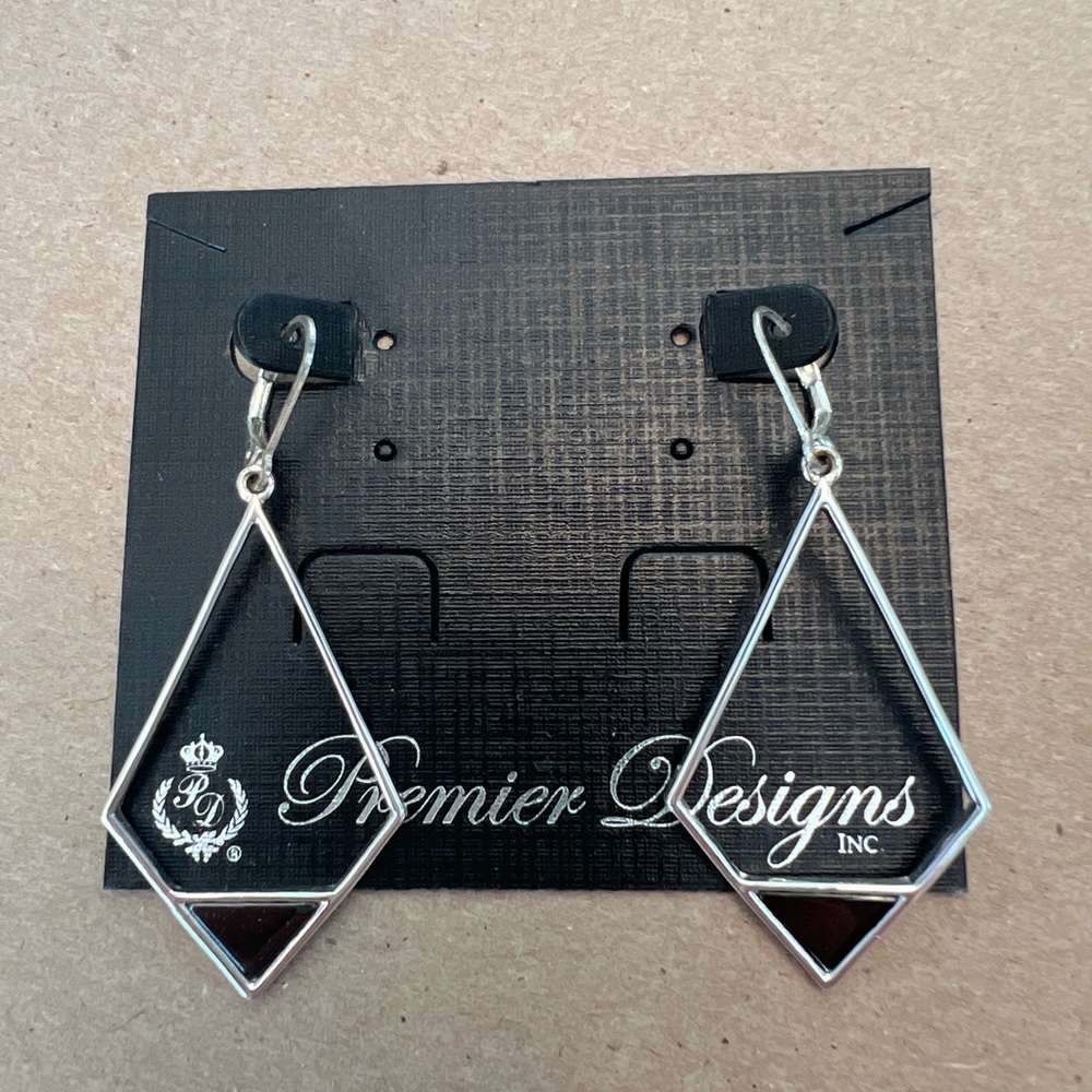 Looking Sharp Earrings